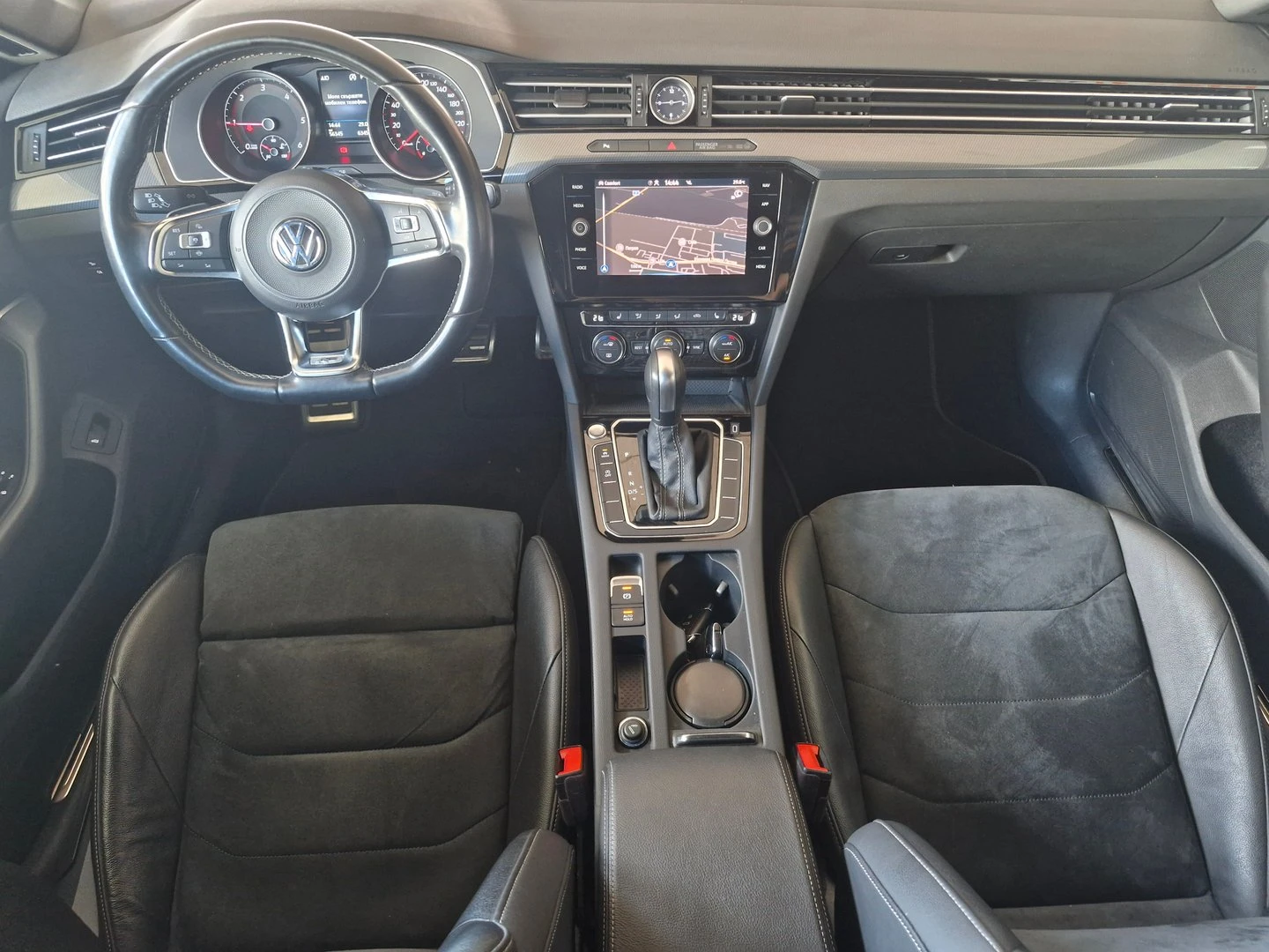 VW Arteon R- Line 2.0 TDI BMT 4M DSG - изображение 4