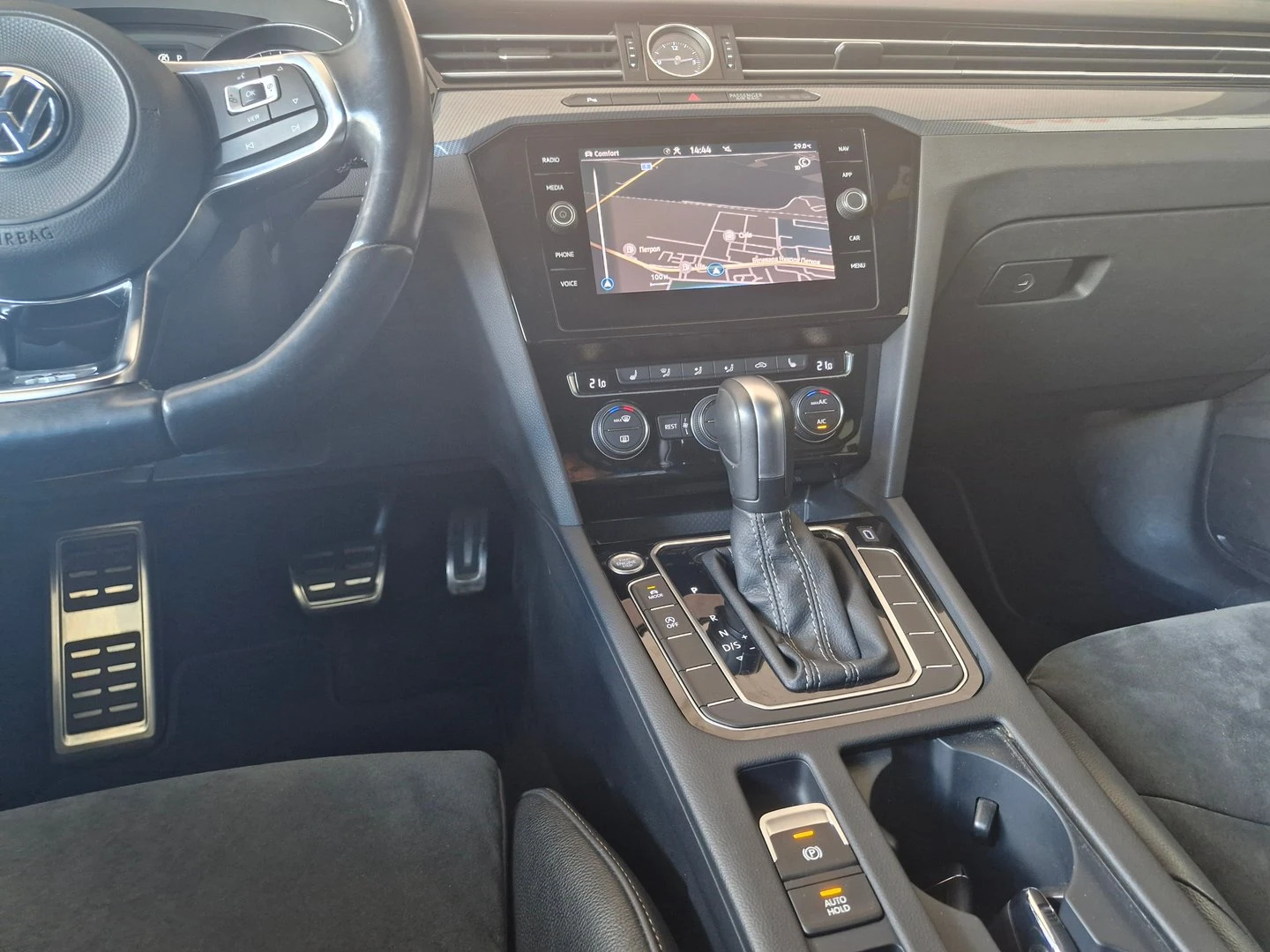 VW Arteon R- Line 2.0 TDI BMT 4M DSG - изображение 7