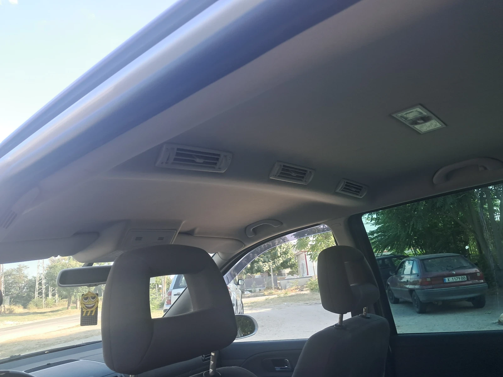 VW Sharan  - изображение 10