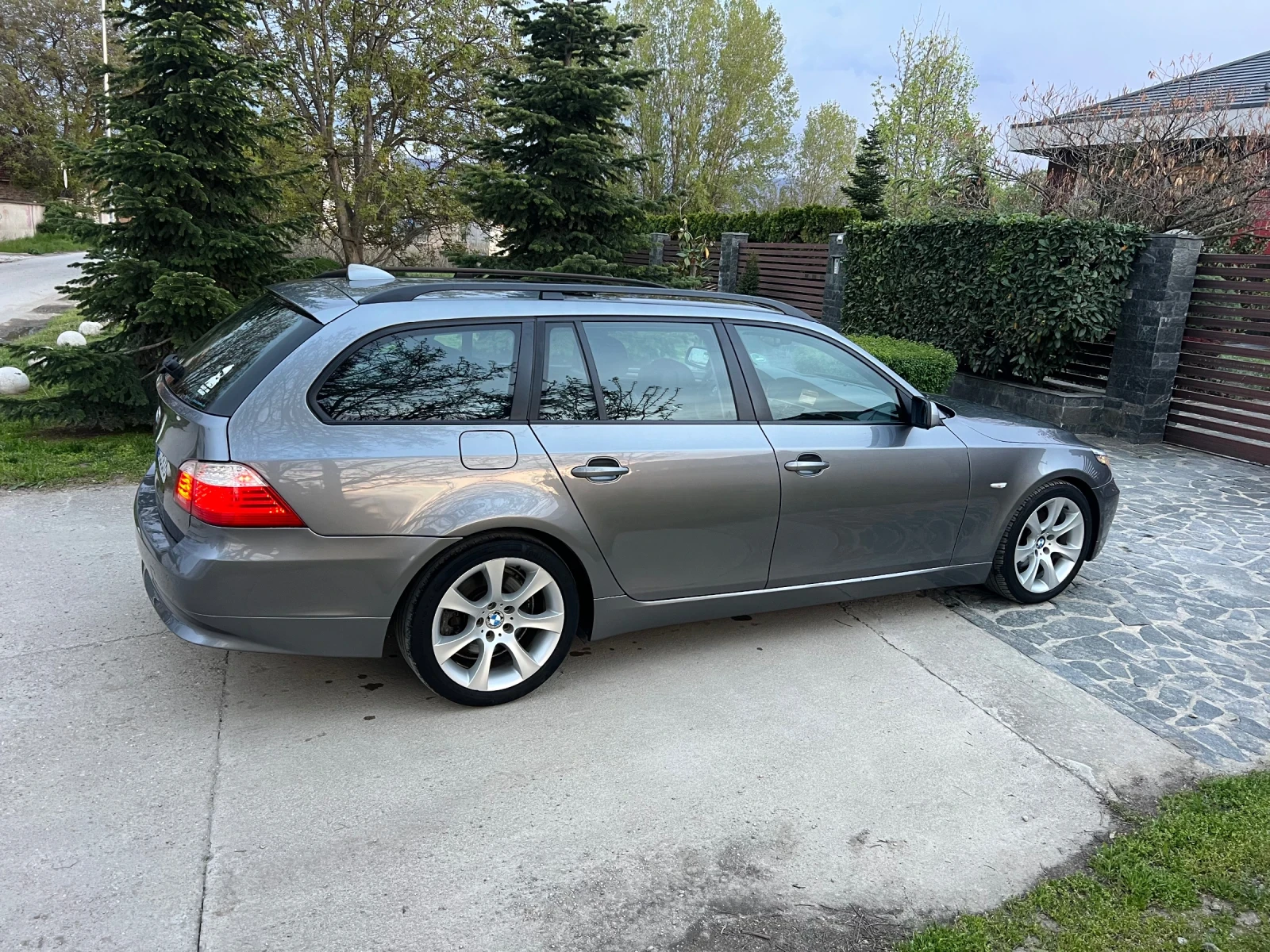BMW 525 Bmw E61 525d - изображение 6