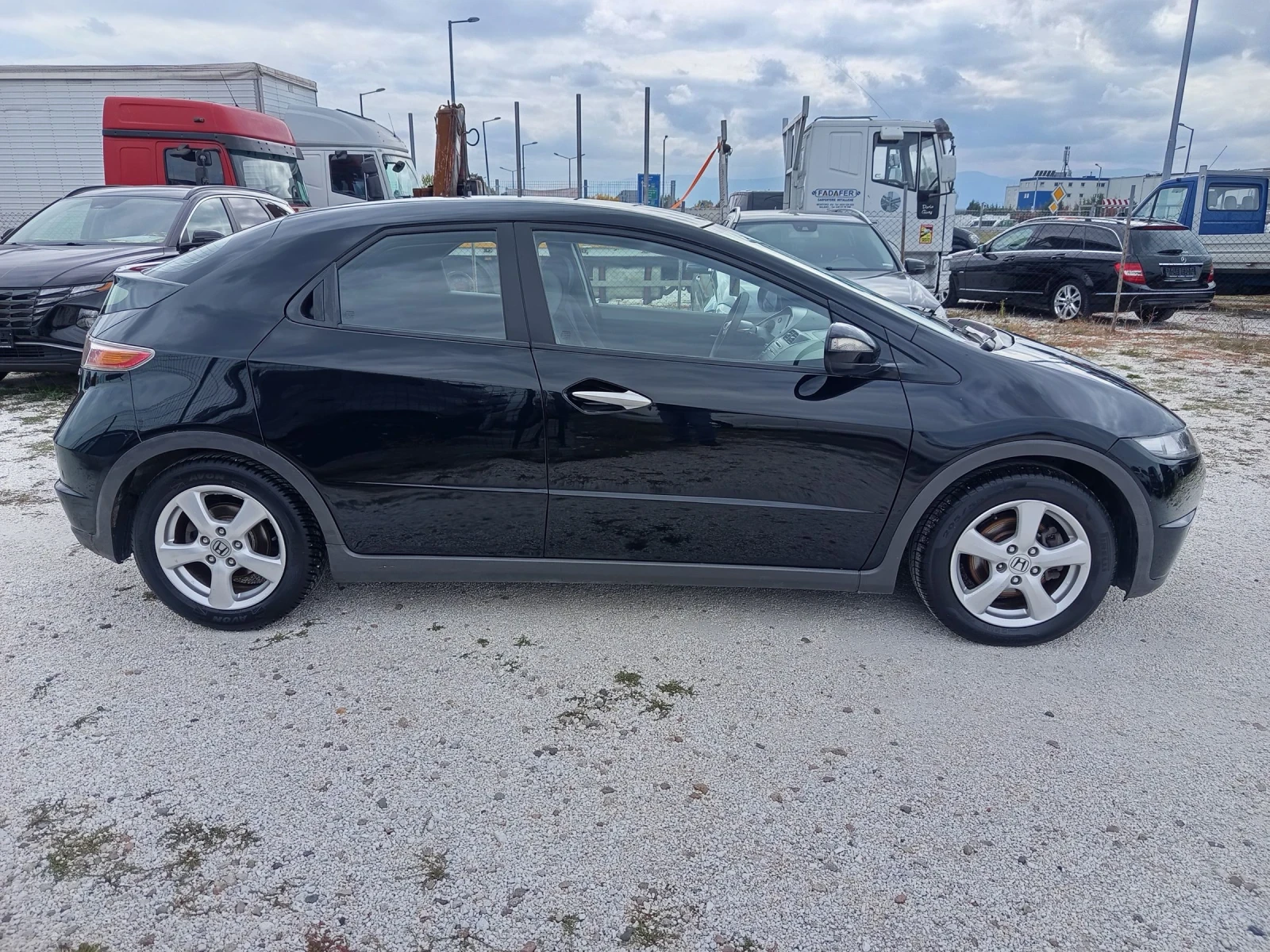 Honda Civic 1.4i 6ck.ГАЗОВ ИНЖЕКЦИОН - изображение 4