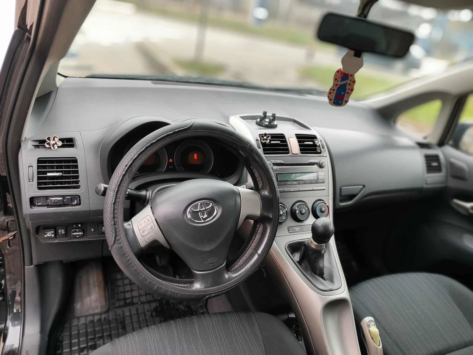 Toyota Auris | Mobile.bg   9