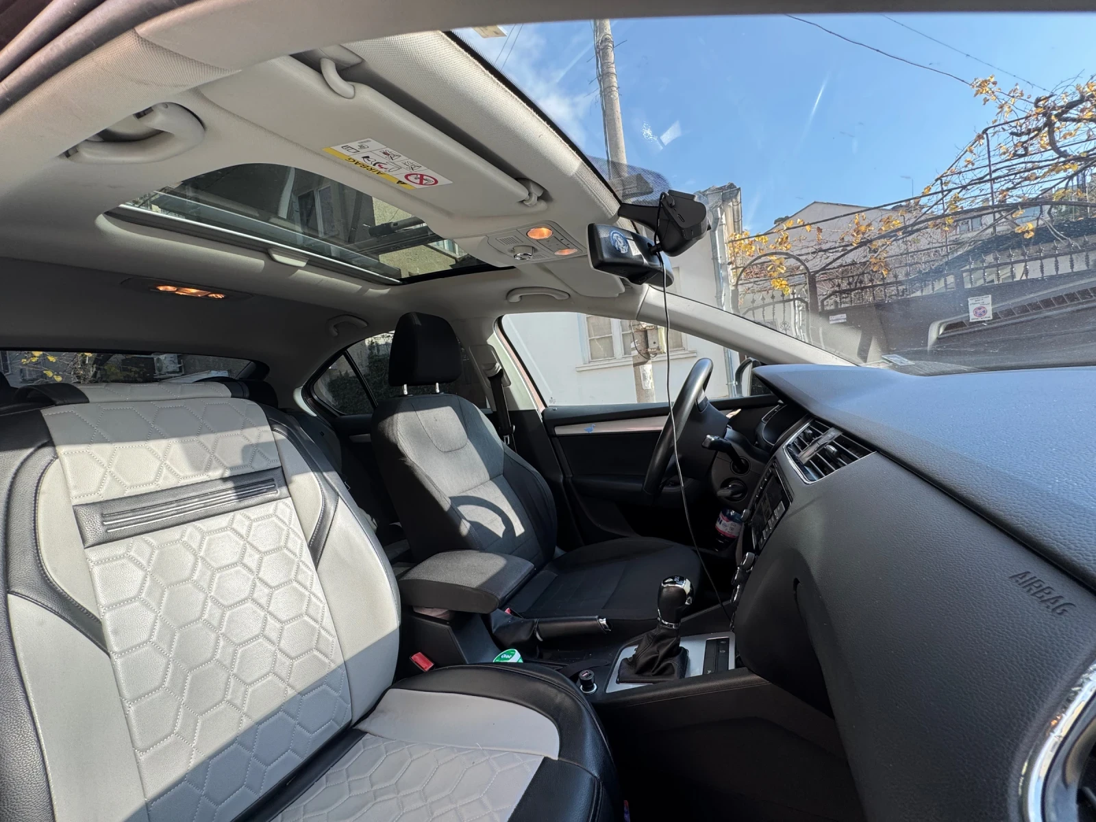 Skoda Octavia N1, full    | Mobile.bg   10