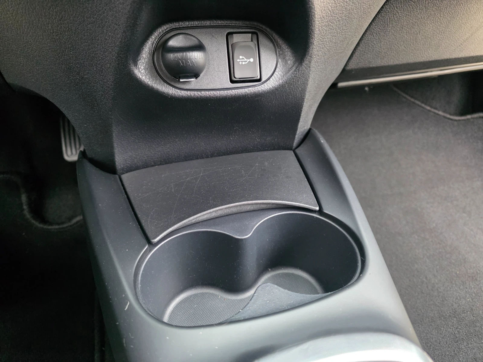 Toyota Yaris Comfort ���� 6 ������  | Mobile.bg � ����������� 14