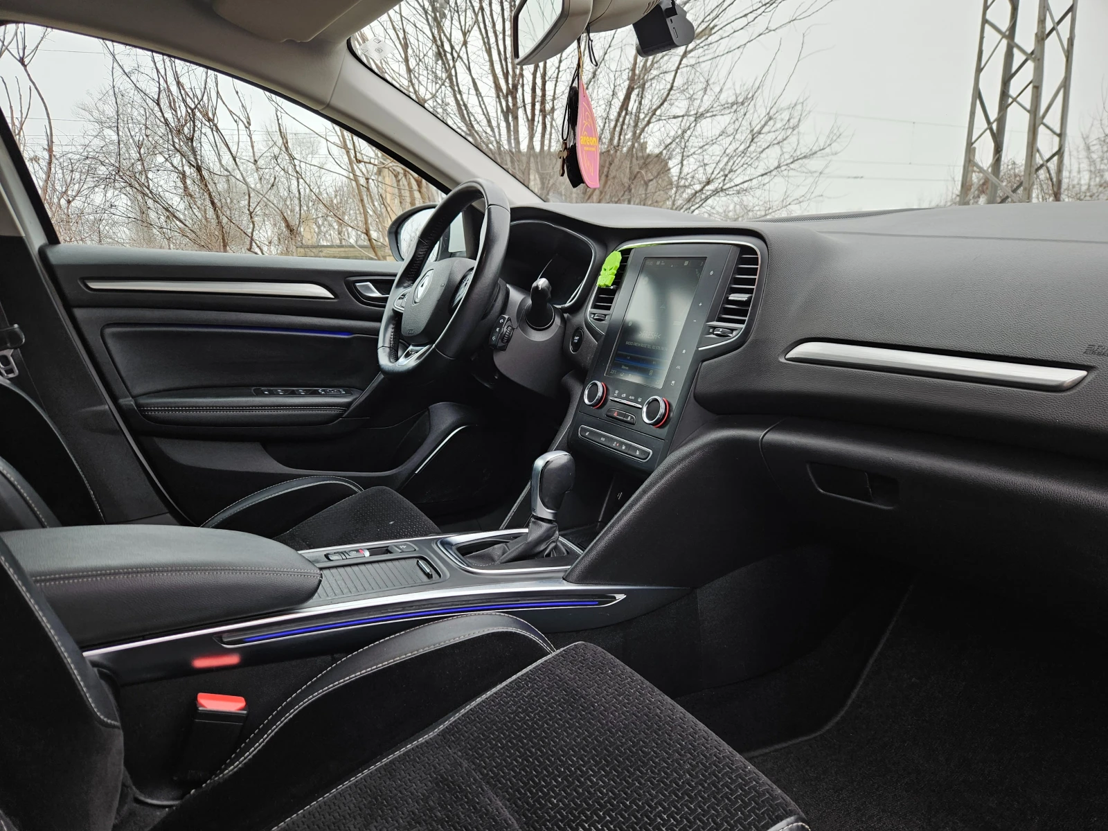 Renault Megane 1.3 Tce/140�.�./Intense | Mobile.bg � ����������� 11