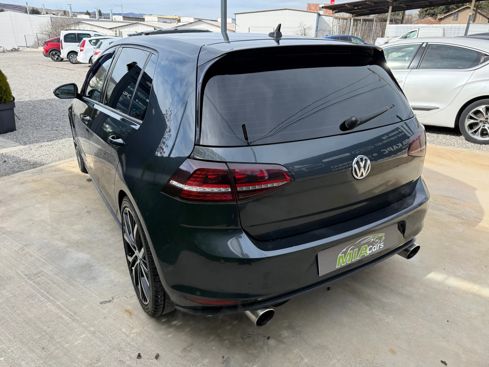 VW Golf GTI PERFORMANCE - изображение 2
