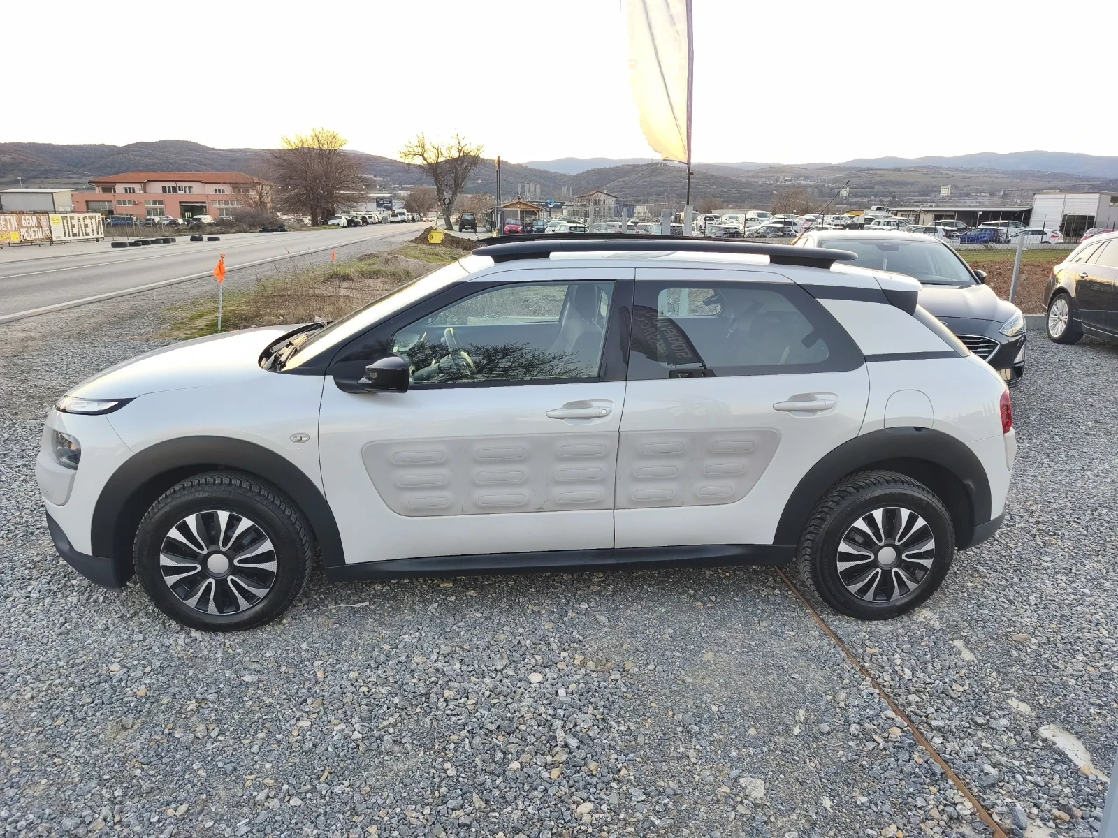 Citroen C4 Cactus 1.6 hdi 99hp  | Mobile.bg � ����������� 9