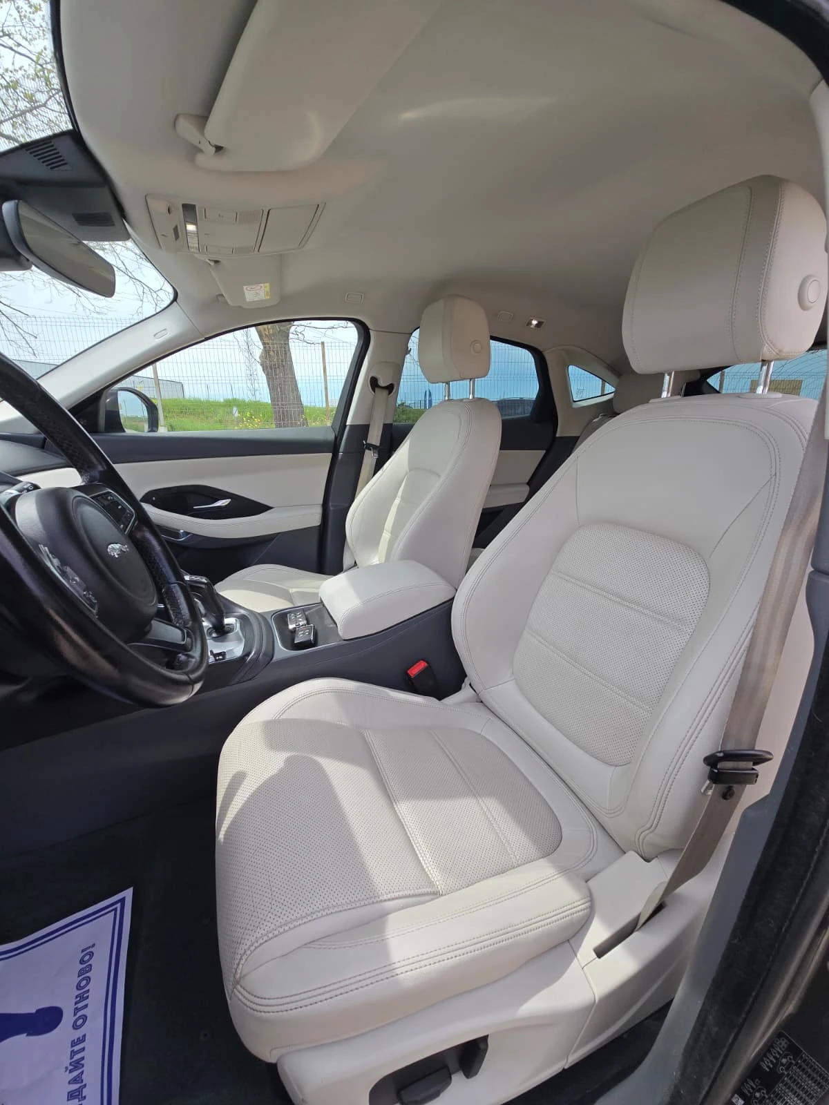 Jaguar E-pace 2.0 D150 AWD S Aut. Lеather/NAVI/Kamera, снимка 11 - Автомобили и джипове - 54411874