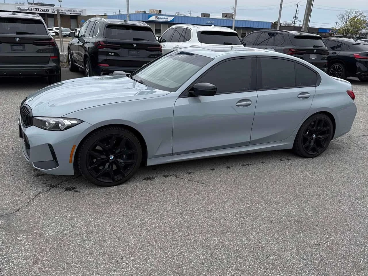 BMW 330 * FULL M PACK* ГЛАВНО ПРЕДСТАВИТЕЛСТВО НА BMW* , снимка 3 - Автомобили и джипове - 54529040