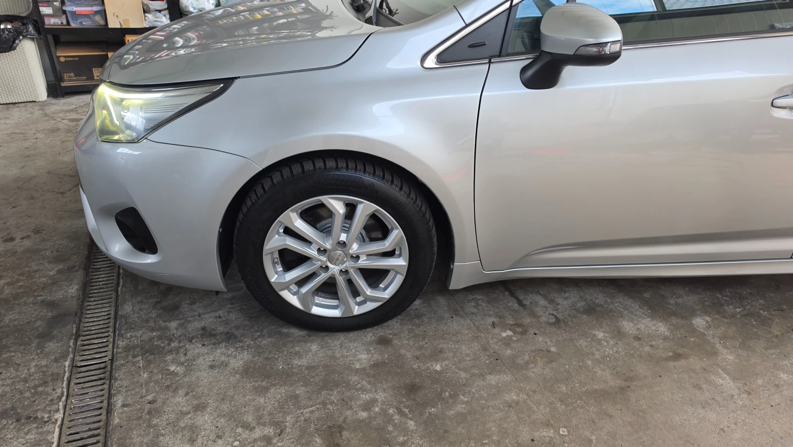 Toyota Avensis 2.0* LED* 2017г, снимка 16 - Автомобили и джипове - 54760606