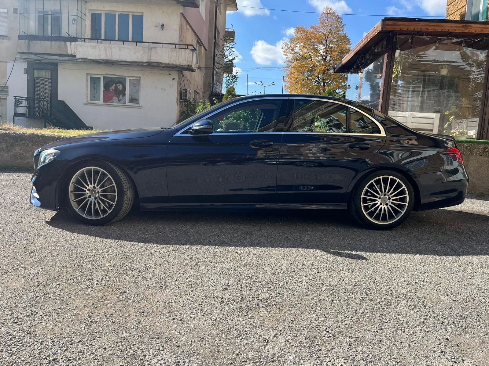 Mercedes-Benz E 350, снимка 2 - Автомобили и джипове - 54932770
