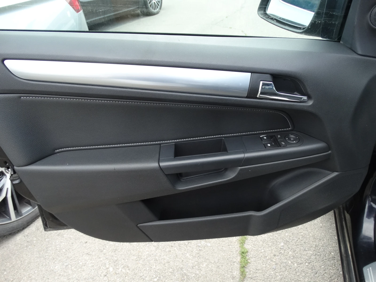 Opel Astra 1.6 I 115к.с., снимка 8 - Автомобили и джипове - 55142122