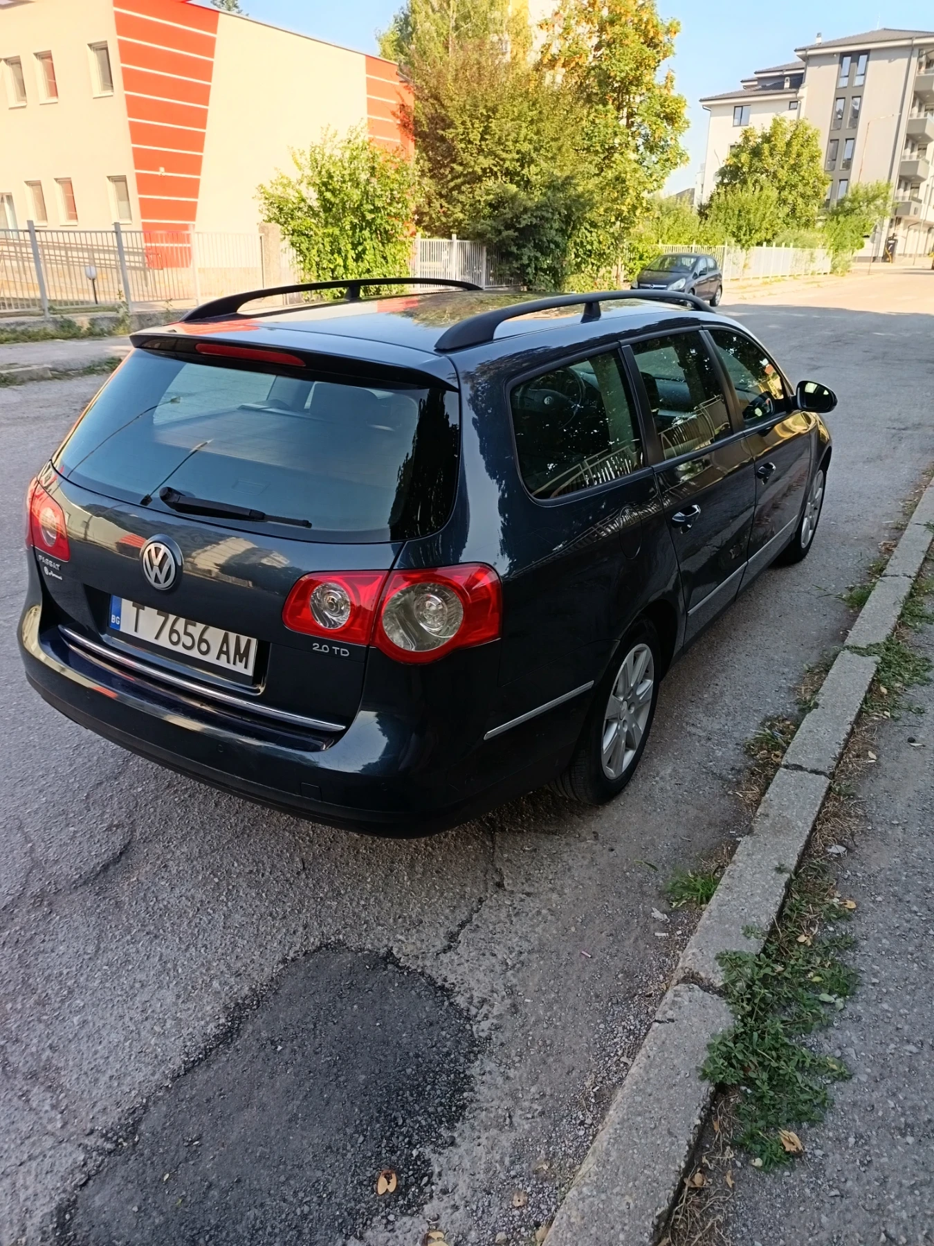 VW Passat Б6, снимка 5 - Автомобили и джипове - 55605917
