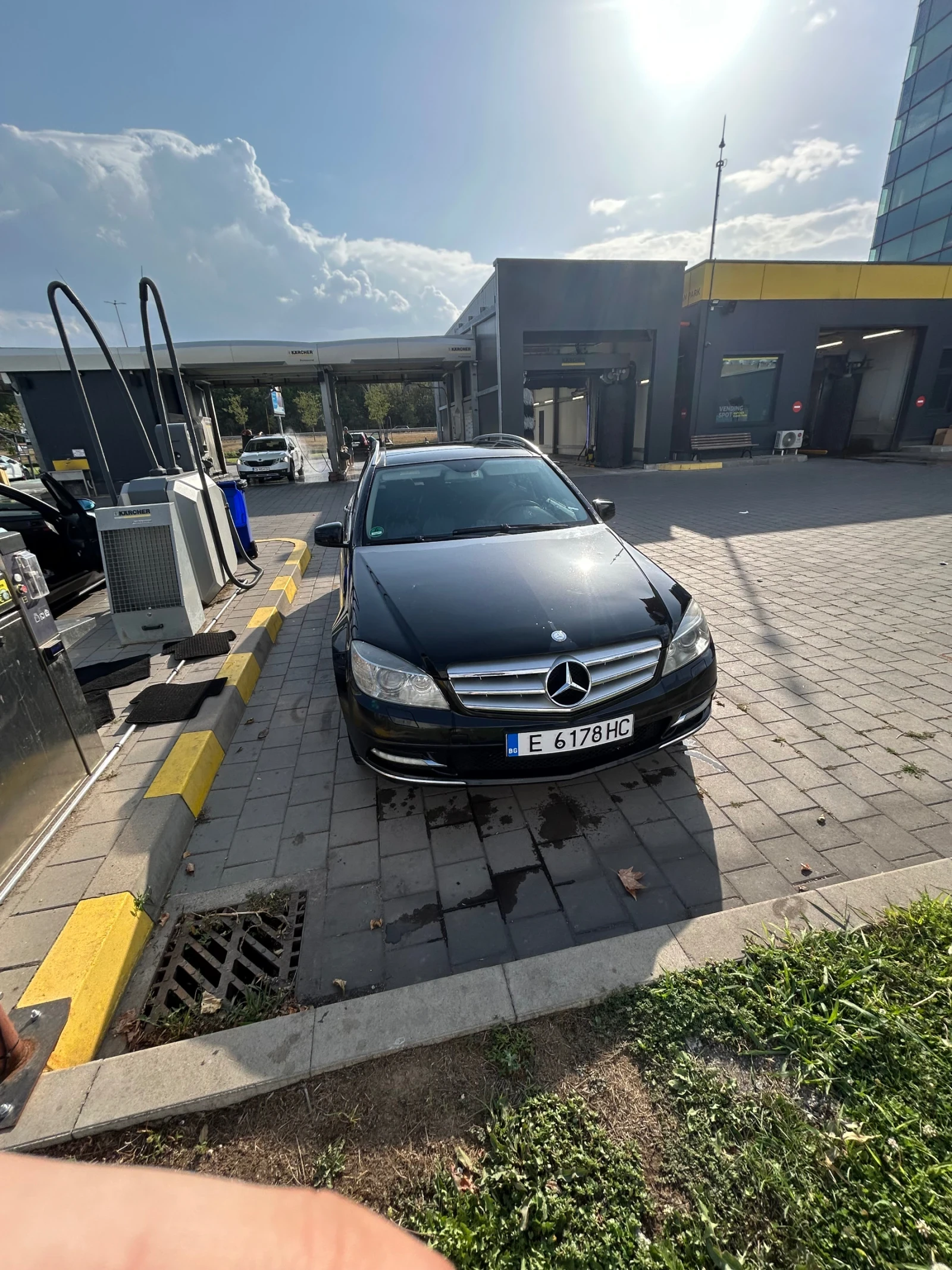 Mercedes-Benz C 220