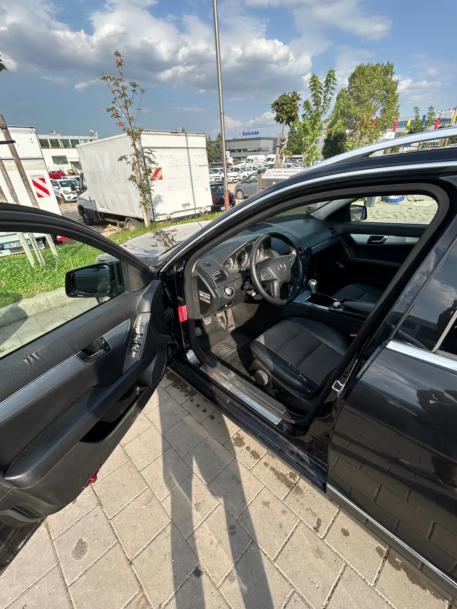 Mercedes-Benz C 220, снимка 7 - Автомобили и джипове - 55982421