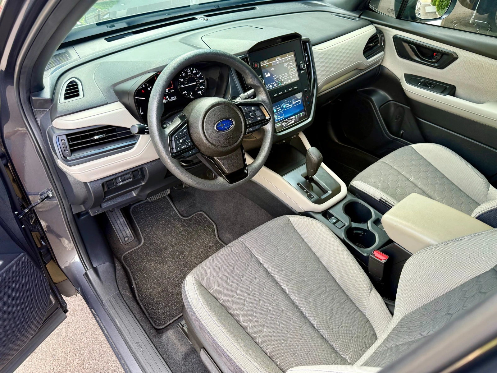 Subaru Forester 2.5 Base, снимка 9 - Автомобили и джипове - 55943034