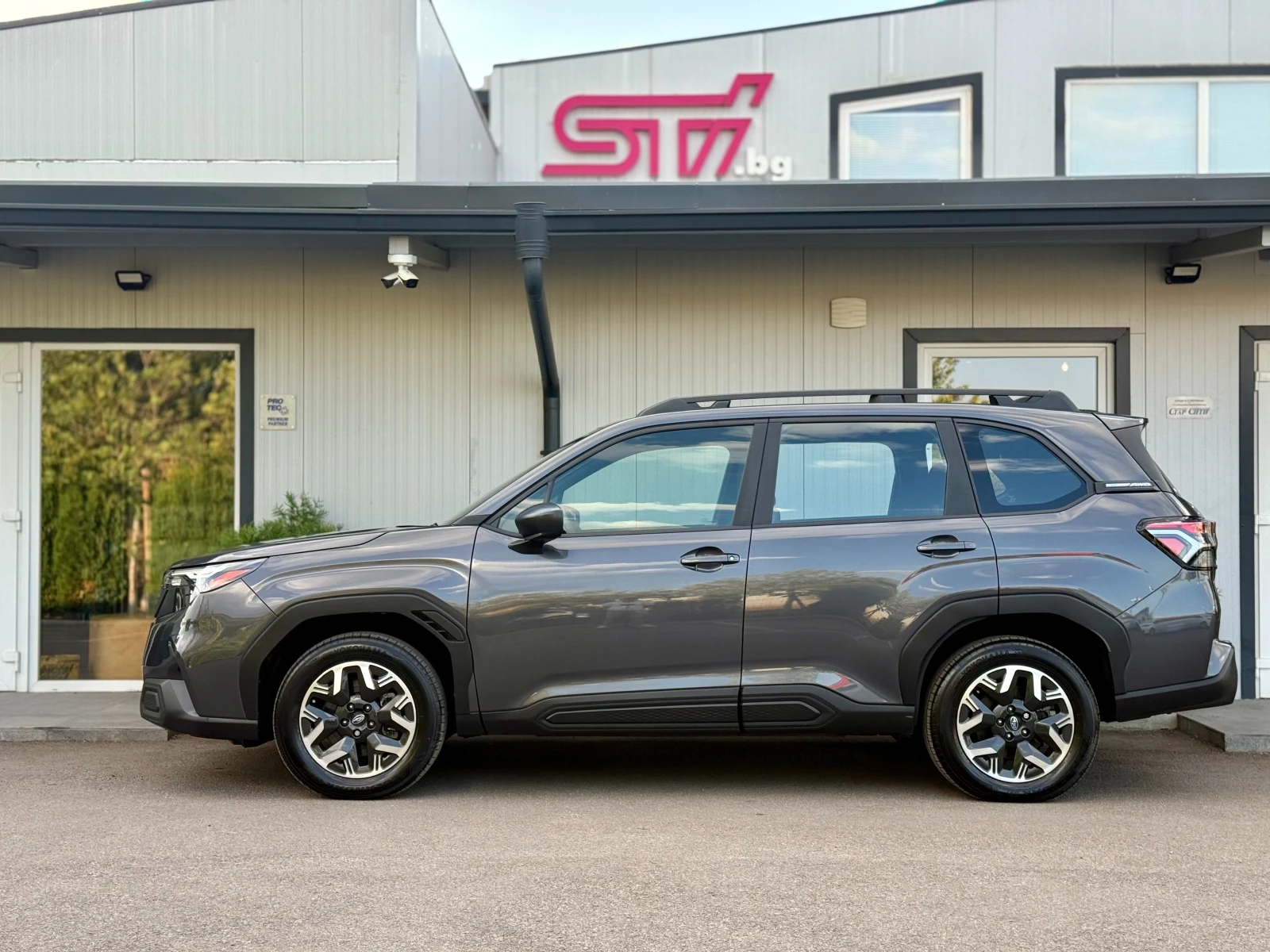 Subaru Forester 2.5 Base, снимка 8 - Автомобили и джипове - 55943034