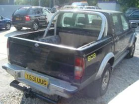Nissan Navara 2.5 TDI, снимка 3