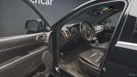 Jeep Grand cherokee SUMMIT* 4X4* 8ZF* DISTRONIC* HARMAN* PANO* ОБДУХ*  | Auto.bg — изображение 11