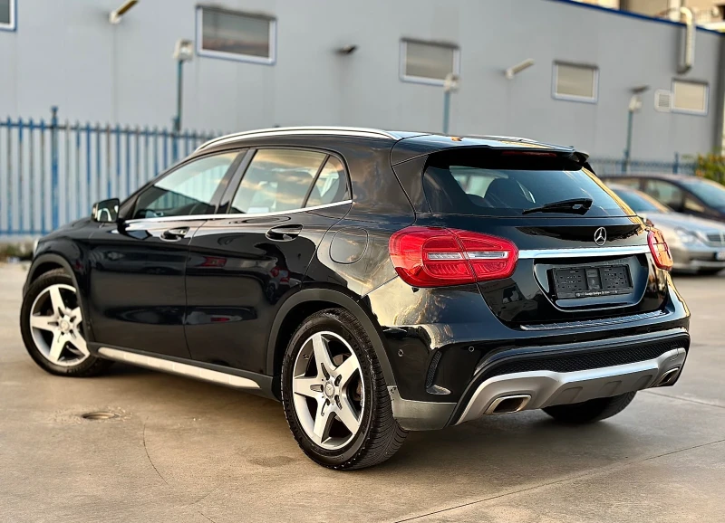 Mercedes-Benz GLA * AMG* 4MATIC* CAMERA* NAVI* АВТОМАТИК* ШВЕЙЦАРИЯ, снимка 4 - Автомобили и джипове - 46721982