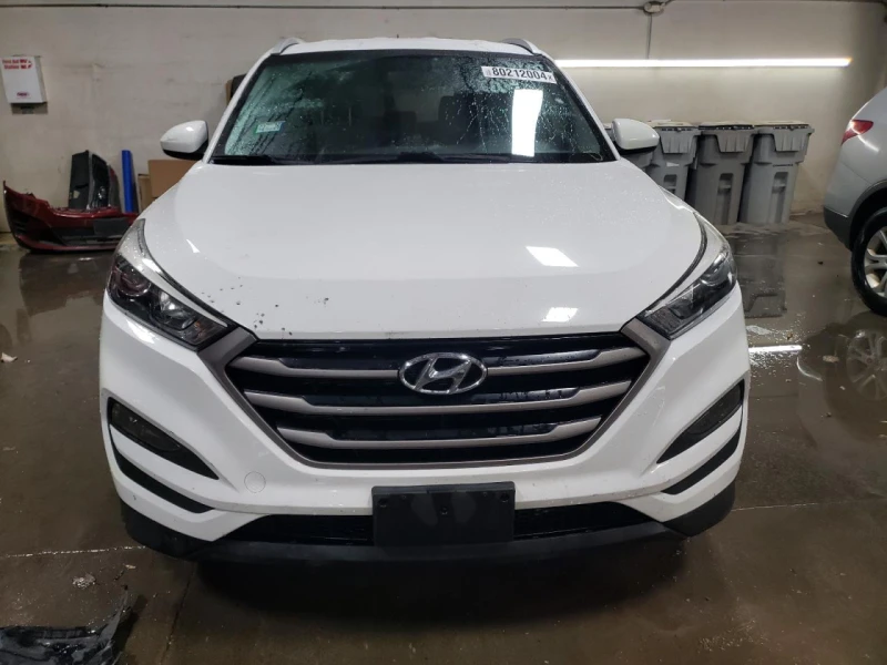 Hyundai Tucson SE * Подходяща за ГАЗ, снимка 5 - Автомобили и джипове - 48467927