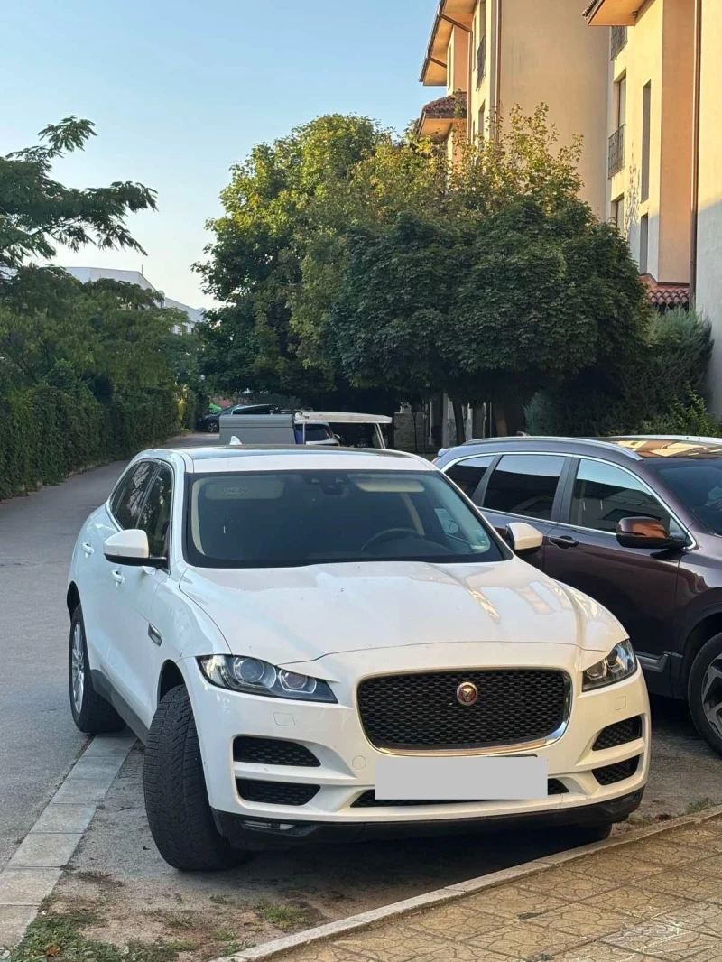 Jaguar F-PACE