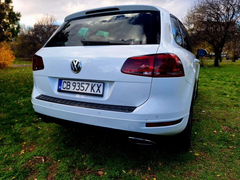 VW Touareg 3.0 v6, снимка 16 - Автомобили и джипове - 52581887
