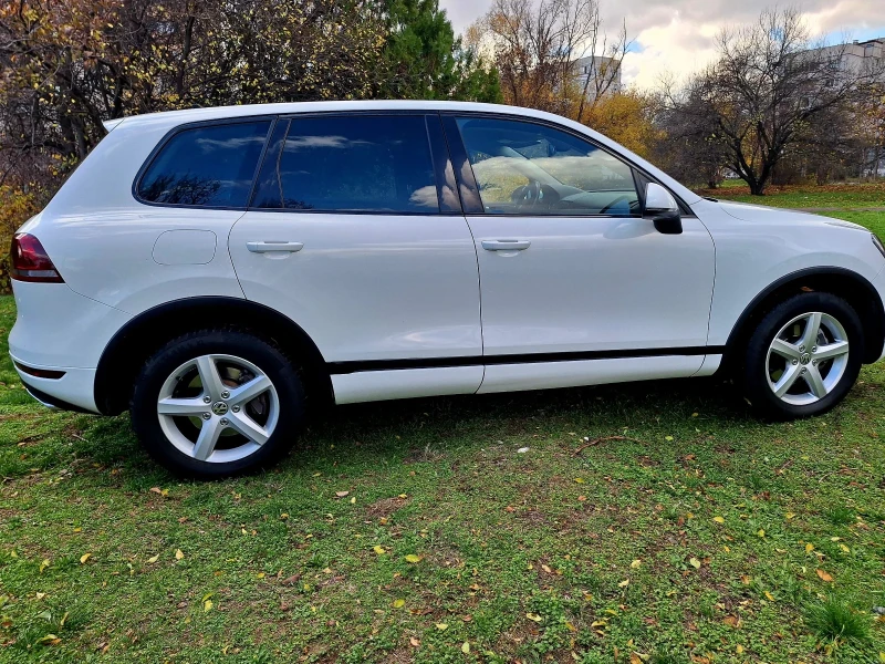 VW Touareg 3.0 v6, снимка 13 - Автомобили и джипове - 52581887