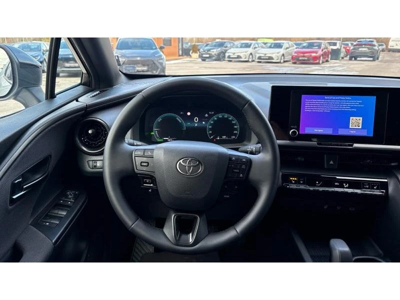 Toyota C-HR 1.8 HEV E-CVT CLUB FWD, снимка 9 - Автомобили и джипове - 53209683