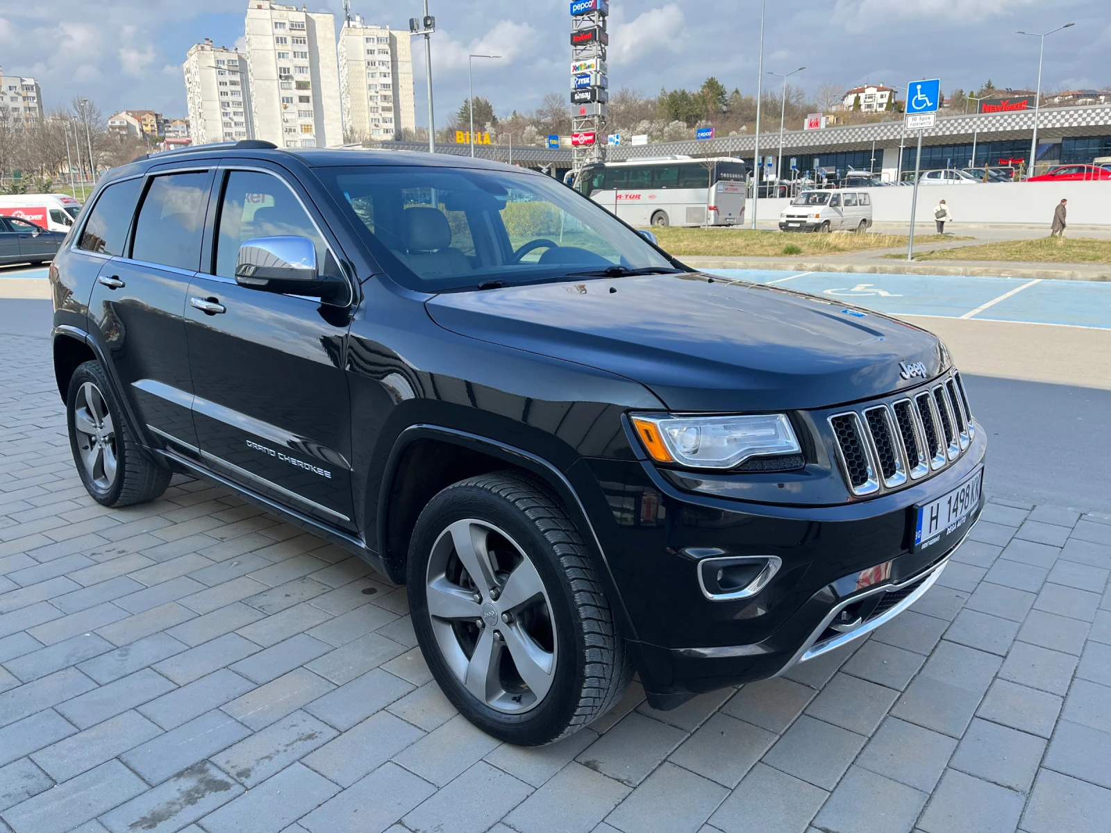 Jeep Grand cherokee Overland - изображение 2