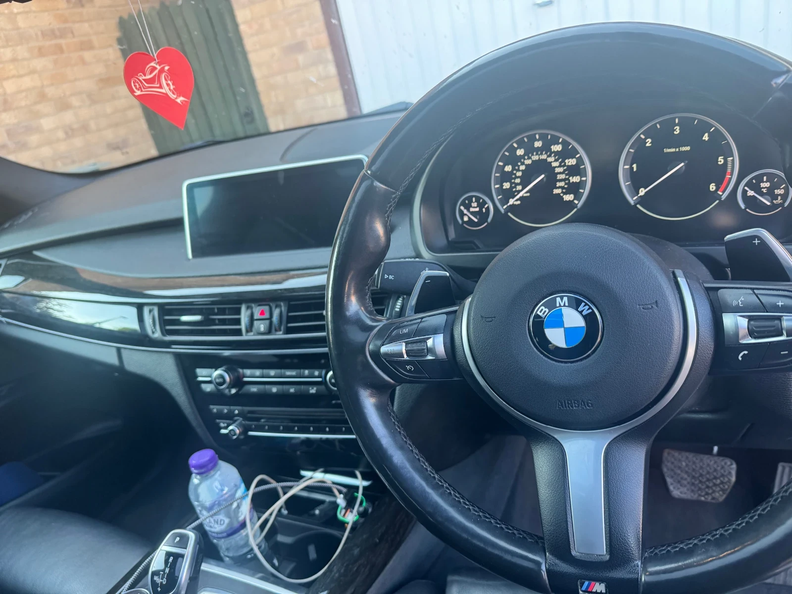 BMW X5 M Sport 40D - изображение 10