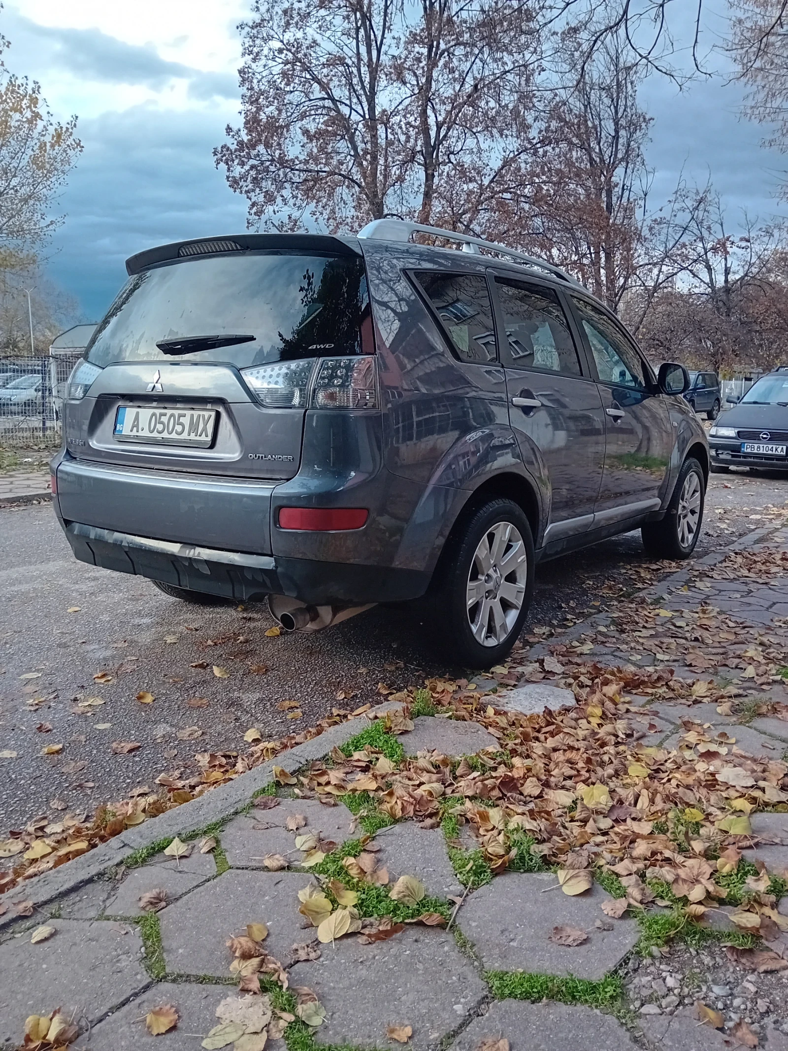 Mitsubishi Outlander 2.4ГАЗ - изображение 5