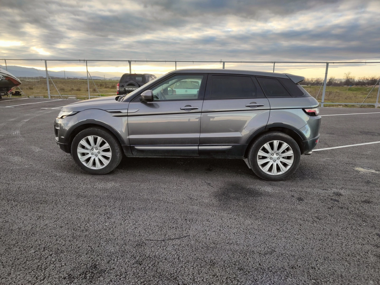 Land Rover Range Rover Evoque 2.0D FACELIFT FULL AUTOMATIC NAVI KOJA - изображение 2