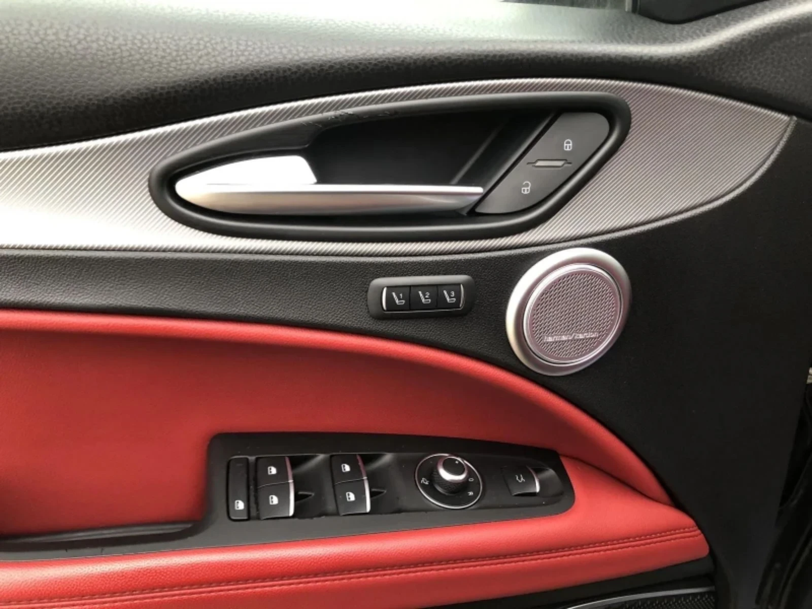 Alfa Romeo Stelvio VELOCE Q4 2.2 JTDm 210k.c., снимка 7 - Автомобили и джипове - 53979052