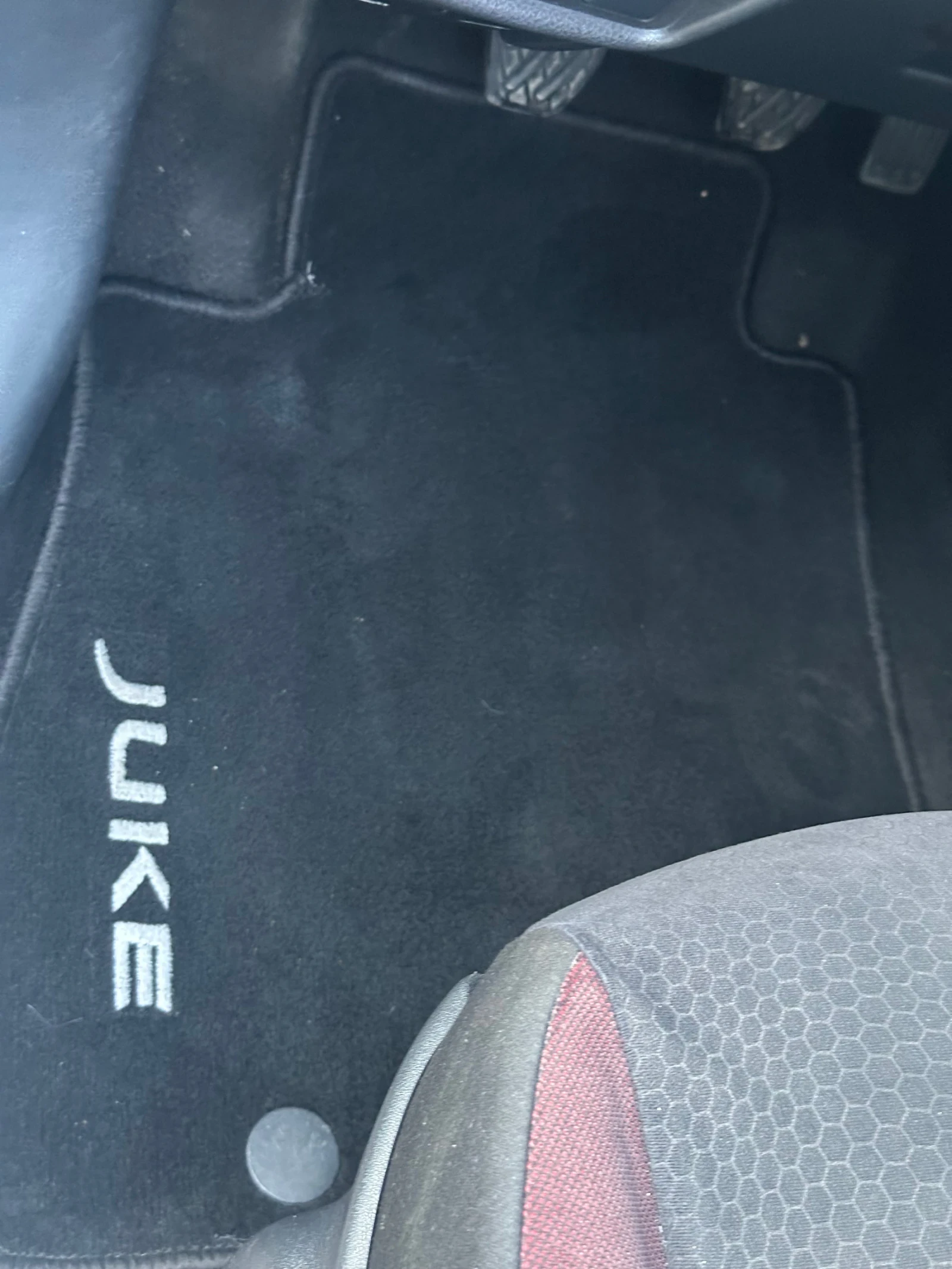 Nissan Juke JUKE, снимка 15 - Автомобили и джипове - 54110892