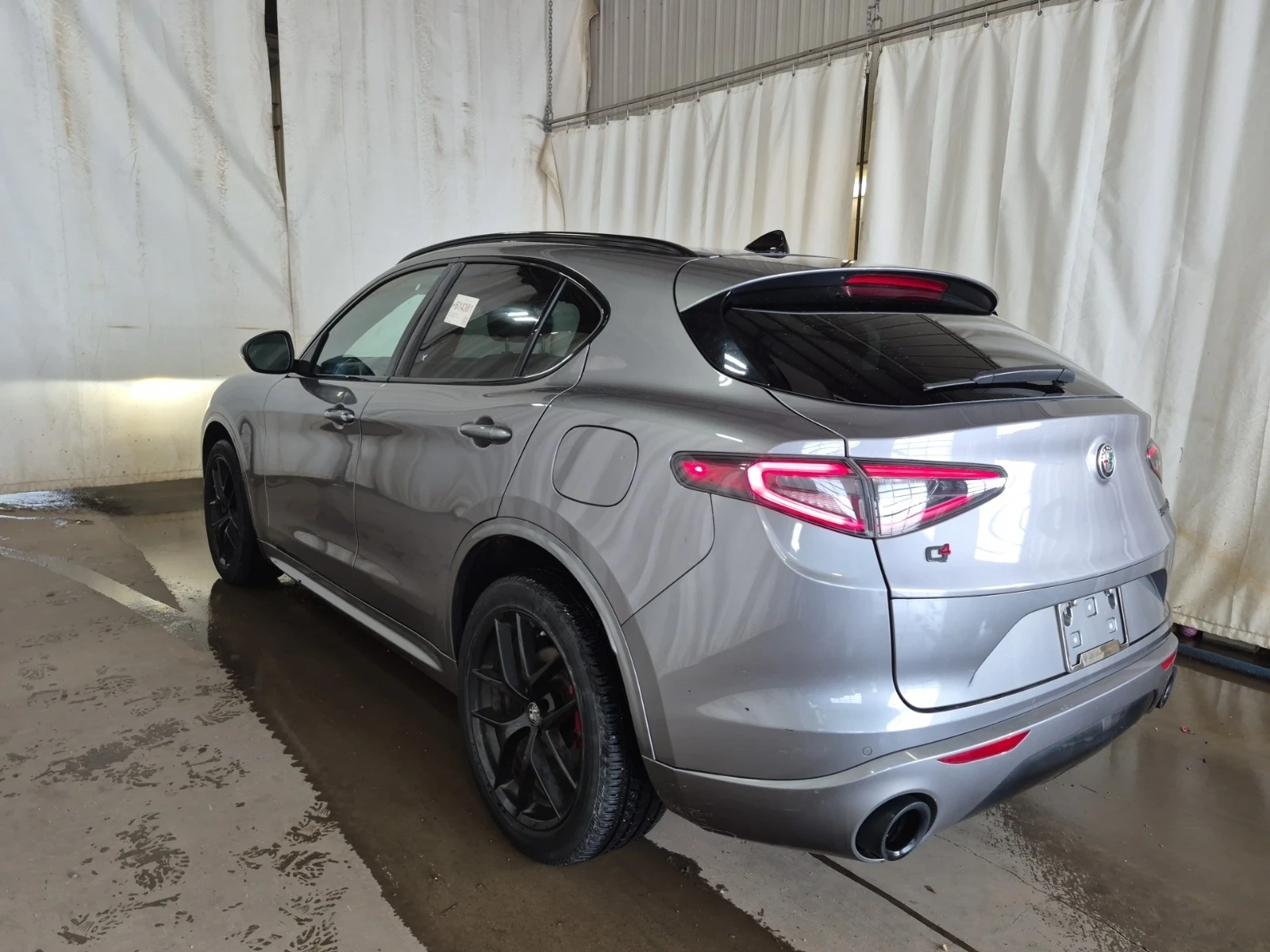 Alfa Romeo Stelvio TI SPORT * * CARFAX * * АВТО КРЕДИТ * * , снимка 5 - Автомобили и джипове - 54180081