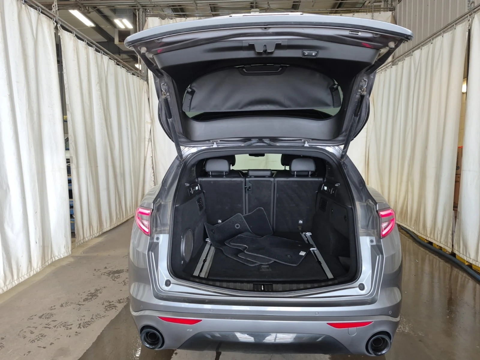 Alfa Romeo Stelvio TI SPORT * * CARFAX * * АВТО КРЕДИТ * * , снимка 12 - Автомобили и джипове - 54180081