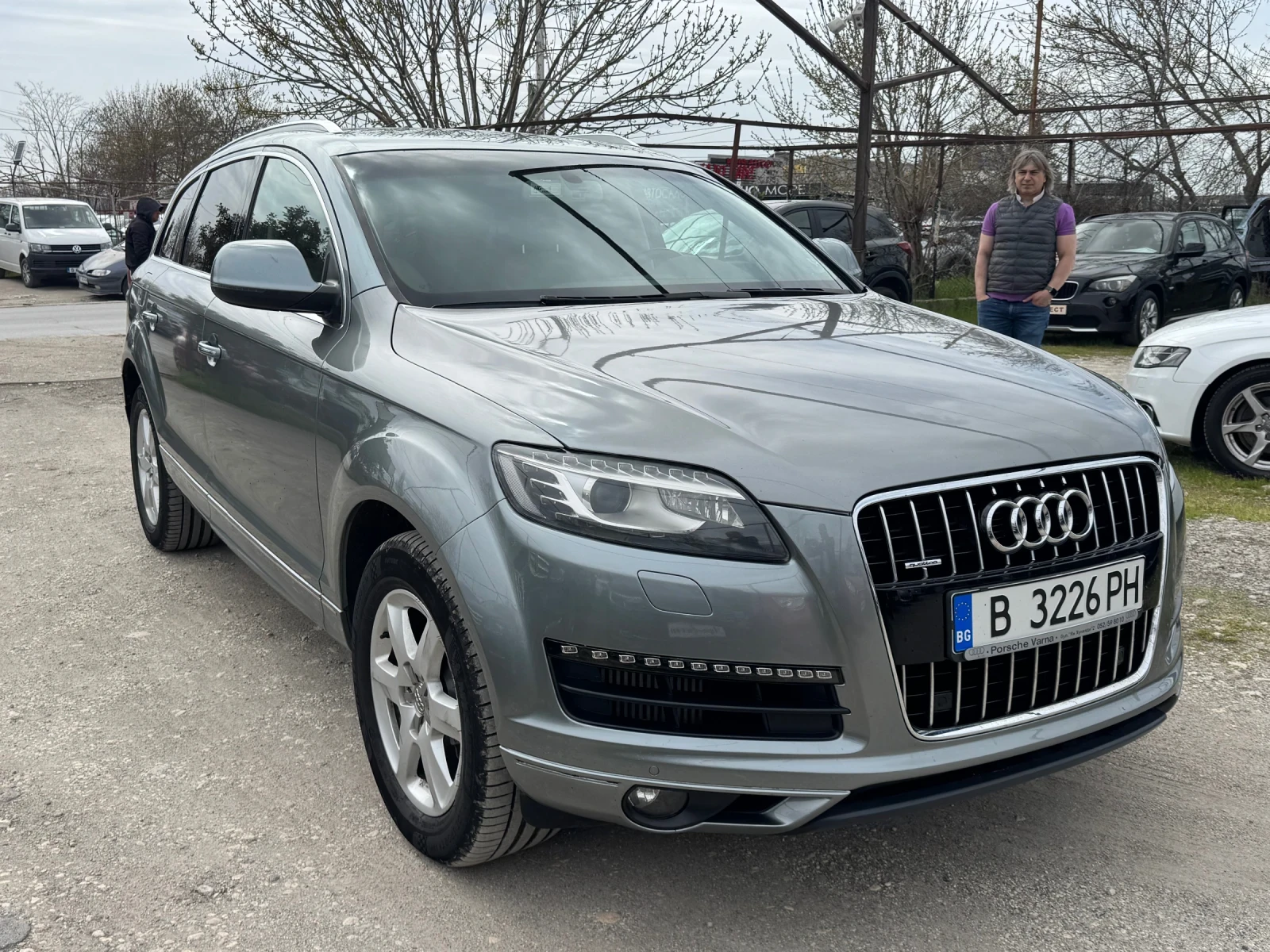 Audi Q7, снимка 3 - Автомобили и джипове - 54378059