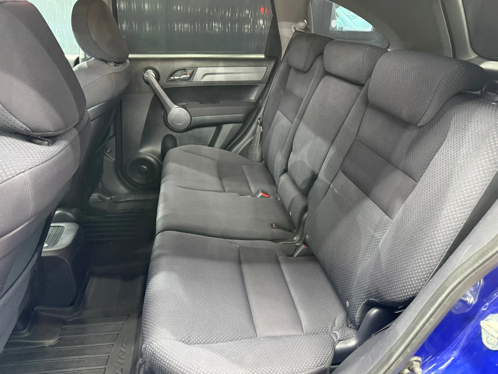 Honda Cr-v 2.0i 150кс АВТОМАТИК, снимка 2 - Автомобили и джипове - 54542638