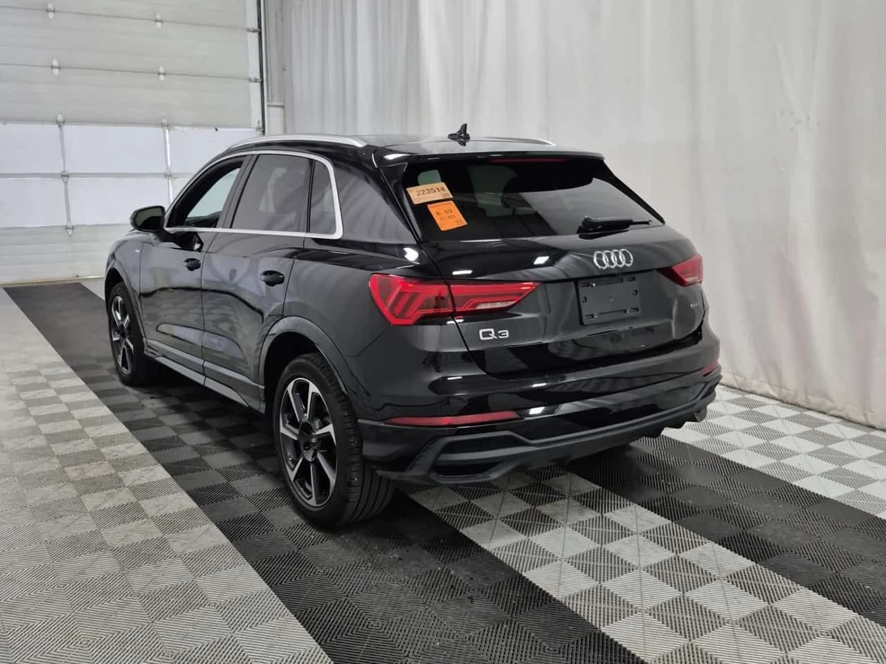 Audi Q3  Progressiv /CAMERA/ПОДГРЕВИ, снимка 11 - Автомобили и джипове - 54906352