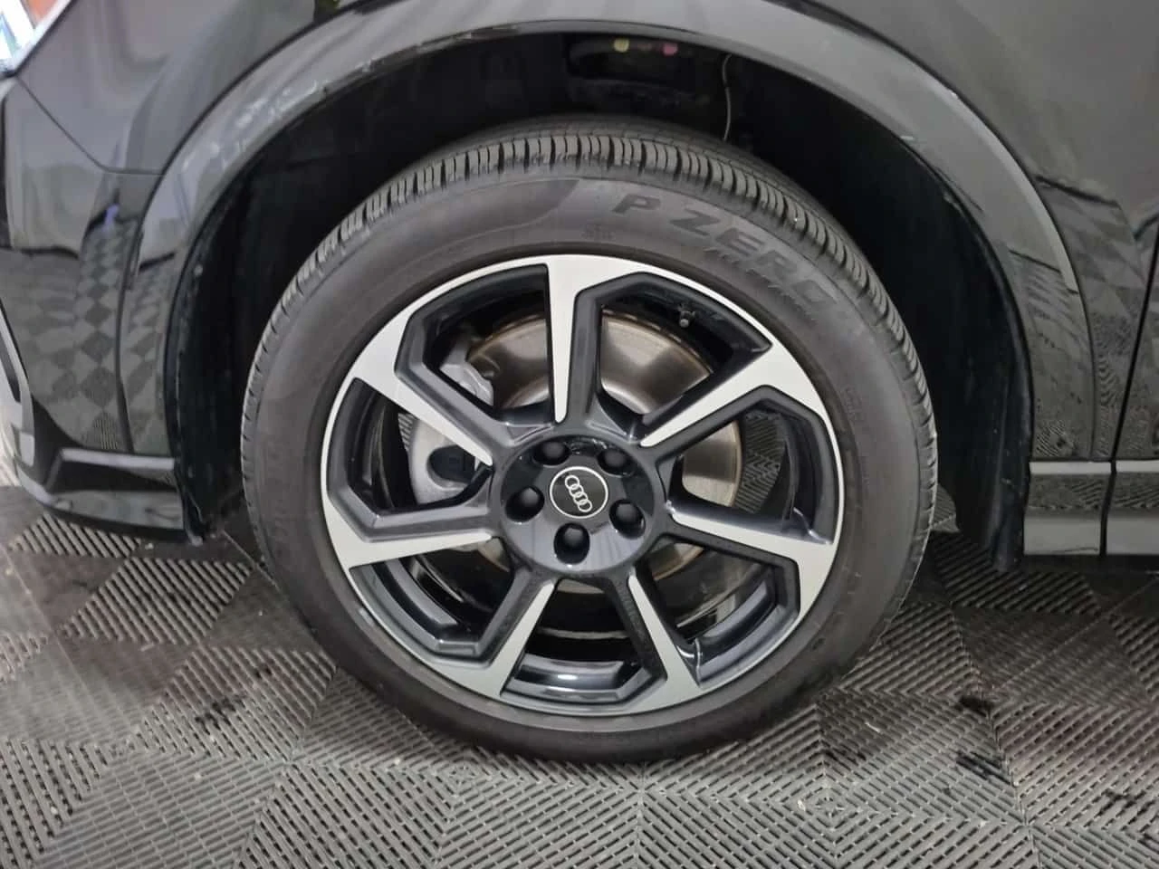 Audi Q3  Progressiv /CAMERA/ПОДГРЕВИ, снимка 12 - Автомобили и джипове - 54906352