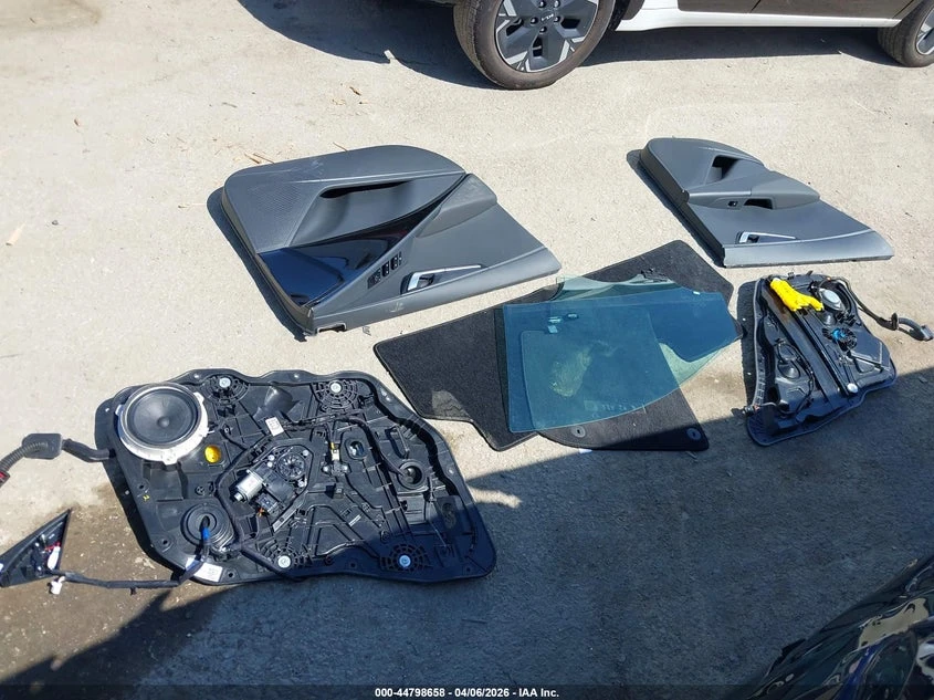 Kia Niro Ev Wind, снимка 12 - Автомобили и джипове - 55026288