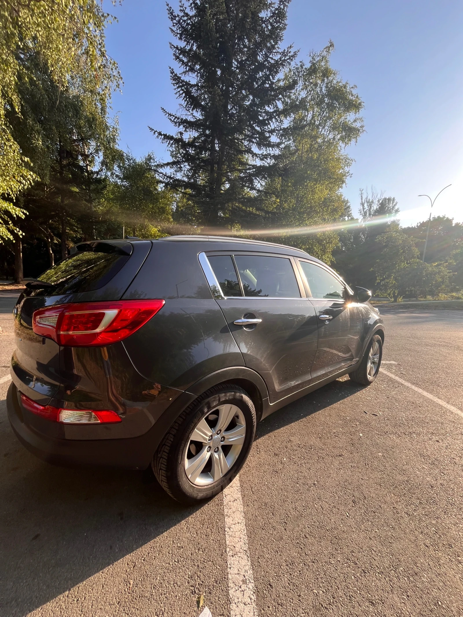 Kia Sportage, снимка 4 - Автомобили и джипове - 55681335