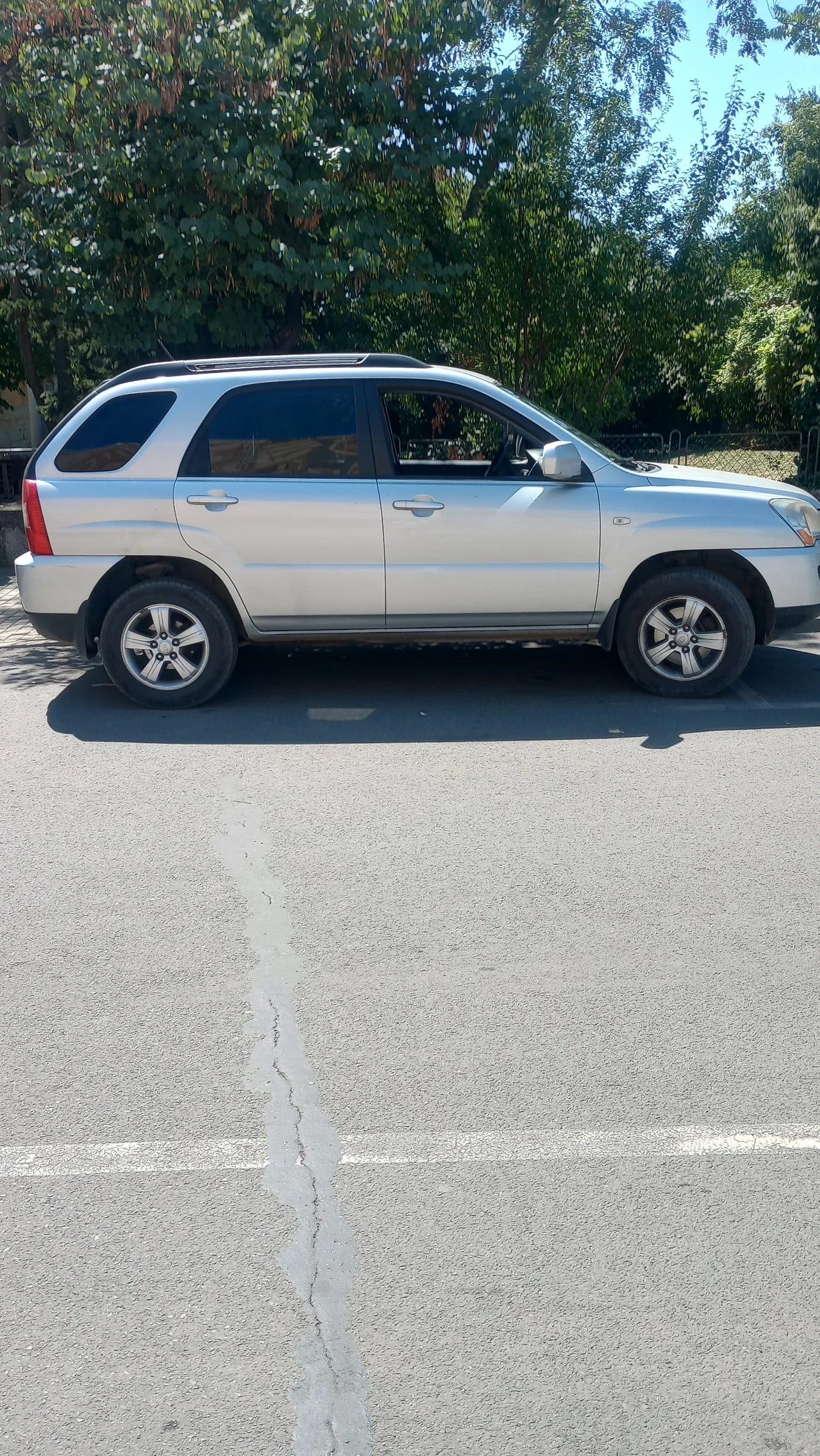 Kia Sportage, снимка 4 - Автомобили и джипове - 55692614