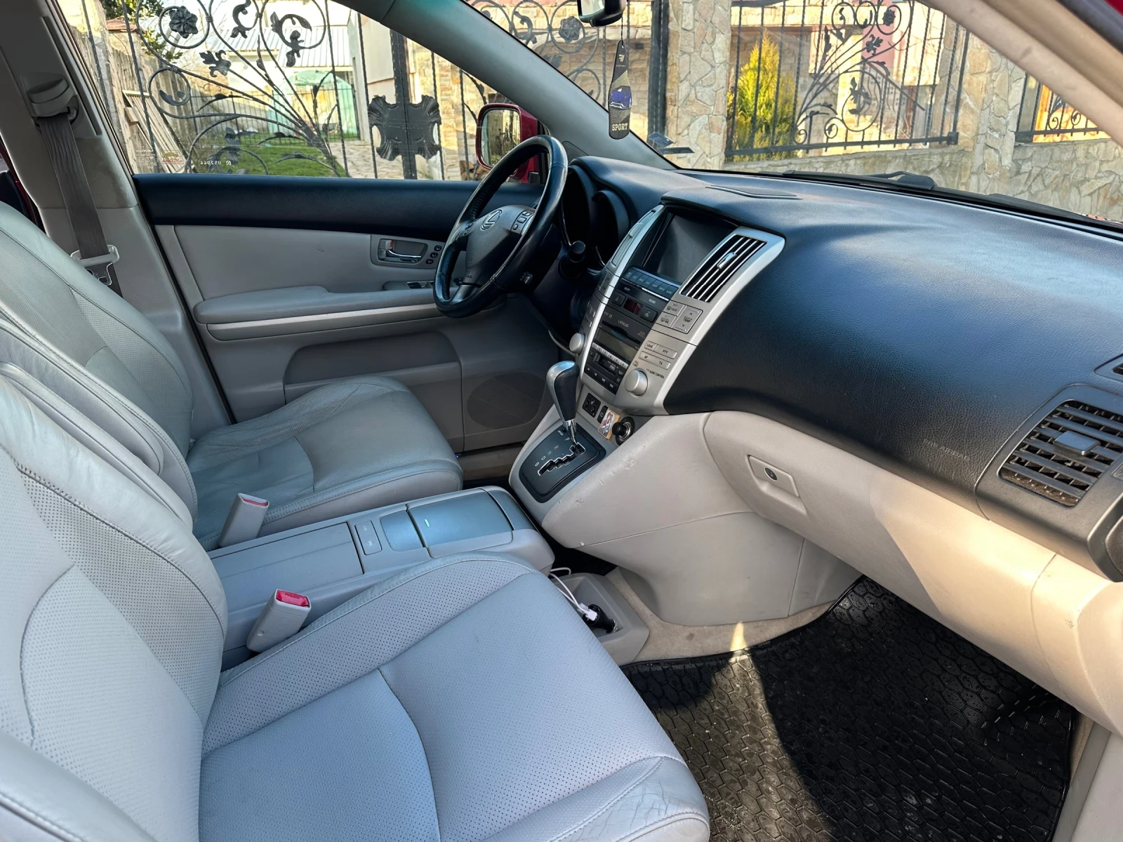 Lexus RX 400h, снимка 10 - Автомобили и джипове - 55754399