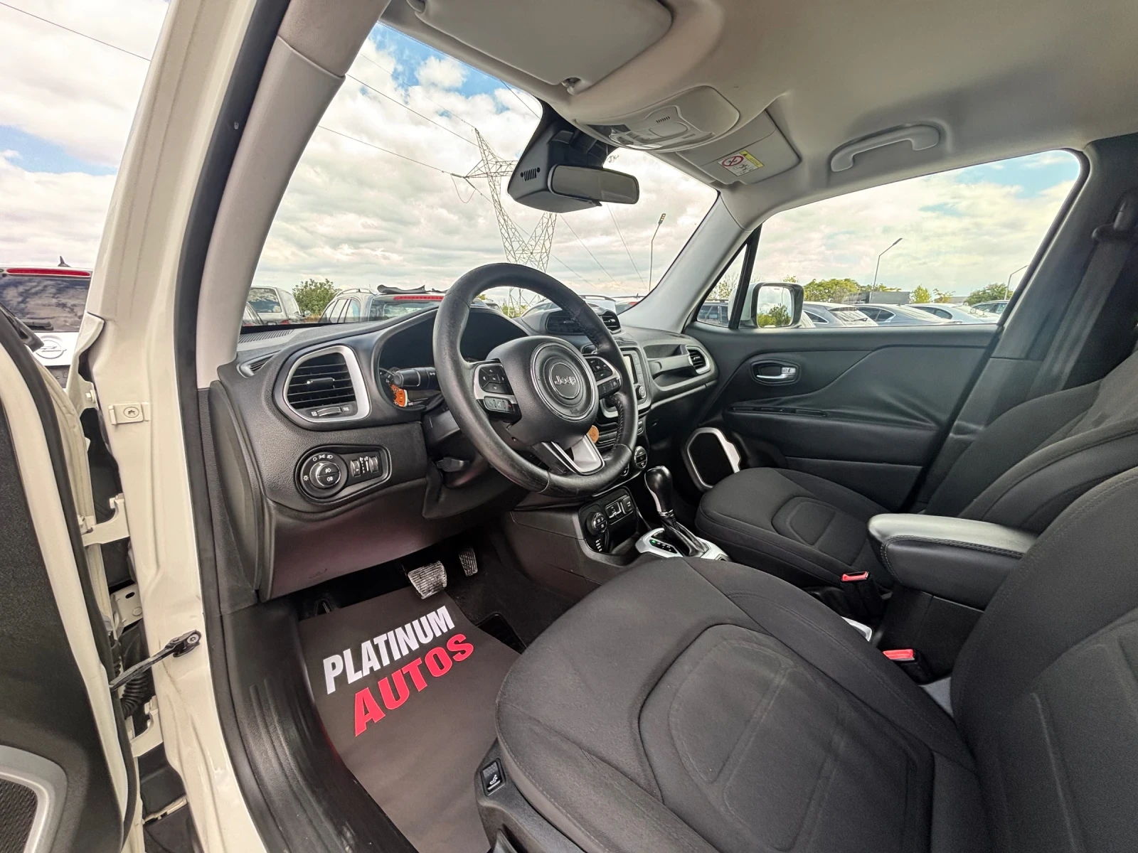Jeep Renegade 2.0D/4X4/LIMITED/NAVI/АВТОМАТИК, снимка 9 - Автомобили и джипове - 56313618