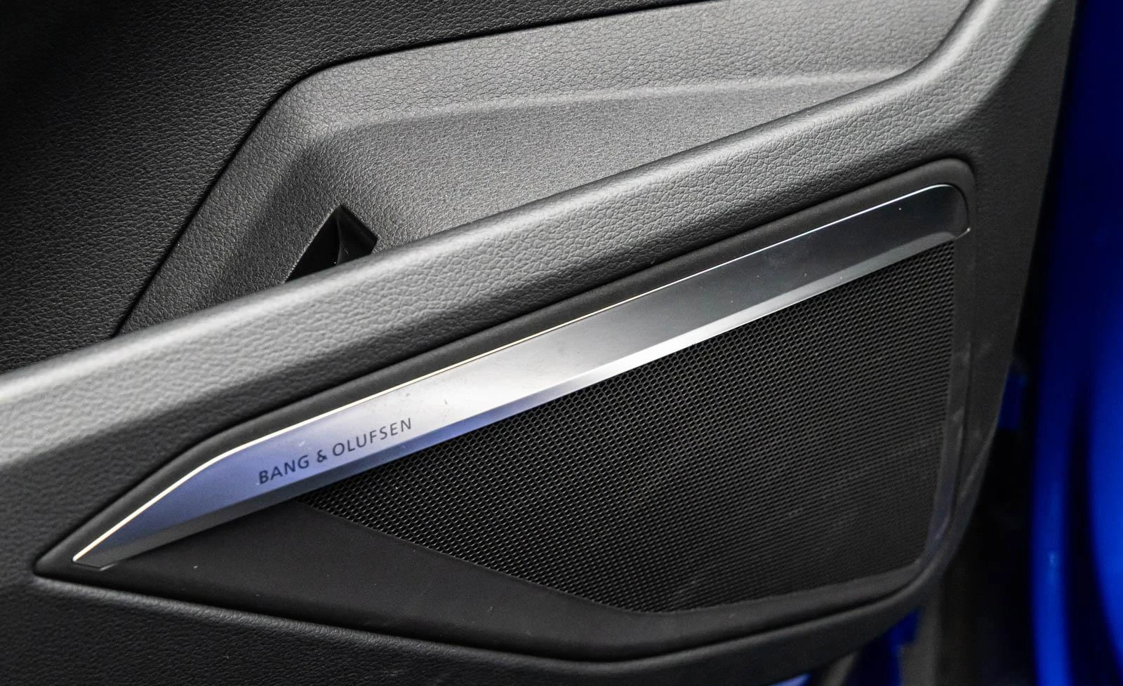 Audi Q8 e-tron/408HP/2xS-LINE/MATRIX/CAM/HUD/B&O/710q | Mobile.bg � ����������� 12