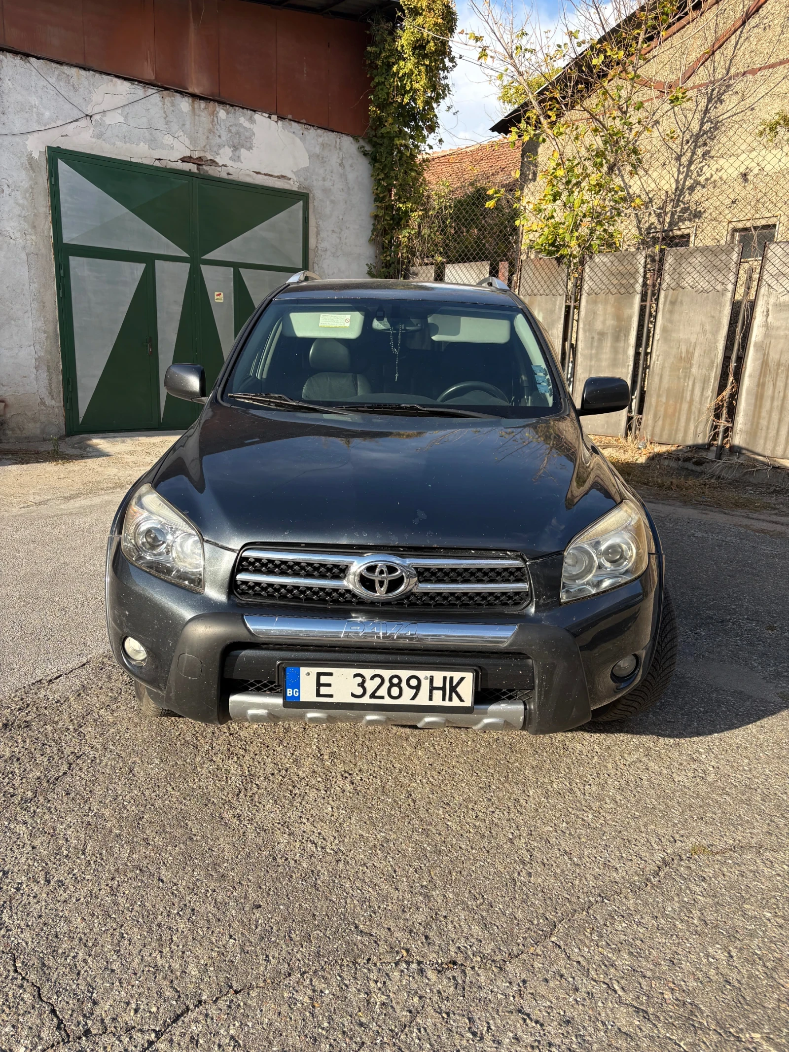 Toyota Rav4 d4d, снимка 2 - Автомобили и джипове - 56534364