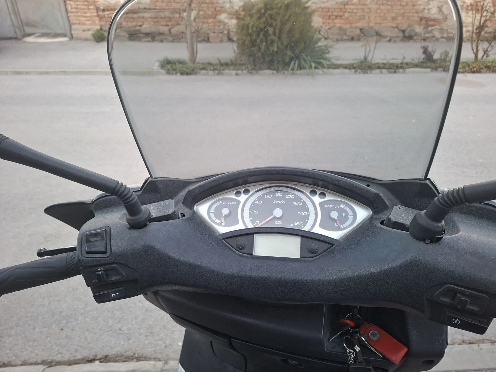 Yamaha X-max Става за А1 Промоцията е с цел бърза продажба. - изображение 10