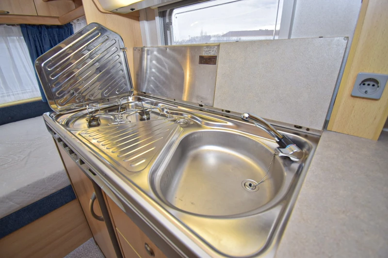 Каравана Knaus As Good As Gold 440/ Форселт, снимка 10 - Каравани и кемпери - 52861523